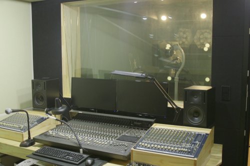 녹음실대여: 전문가의 안내와 빠른 예약 방법